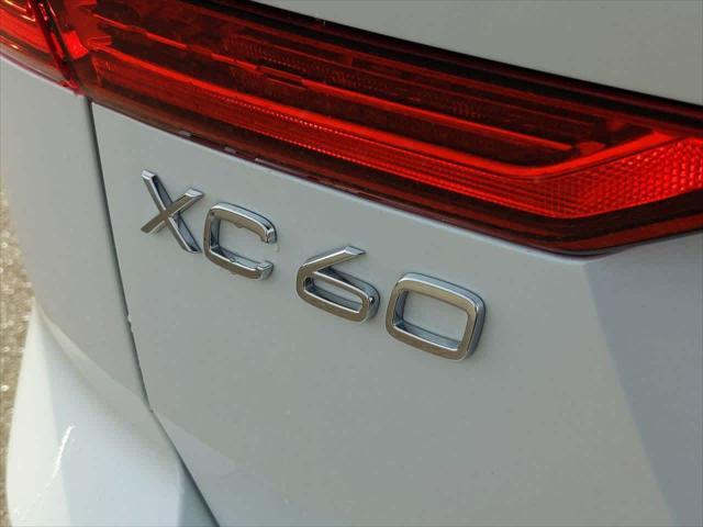 new 2025 Volvo XC60 car, priced at $52,909