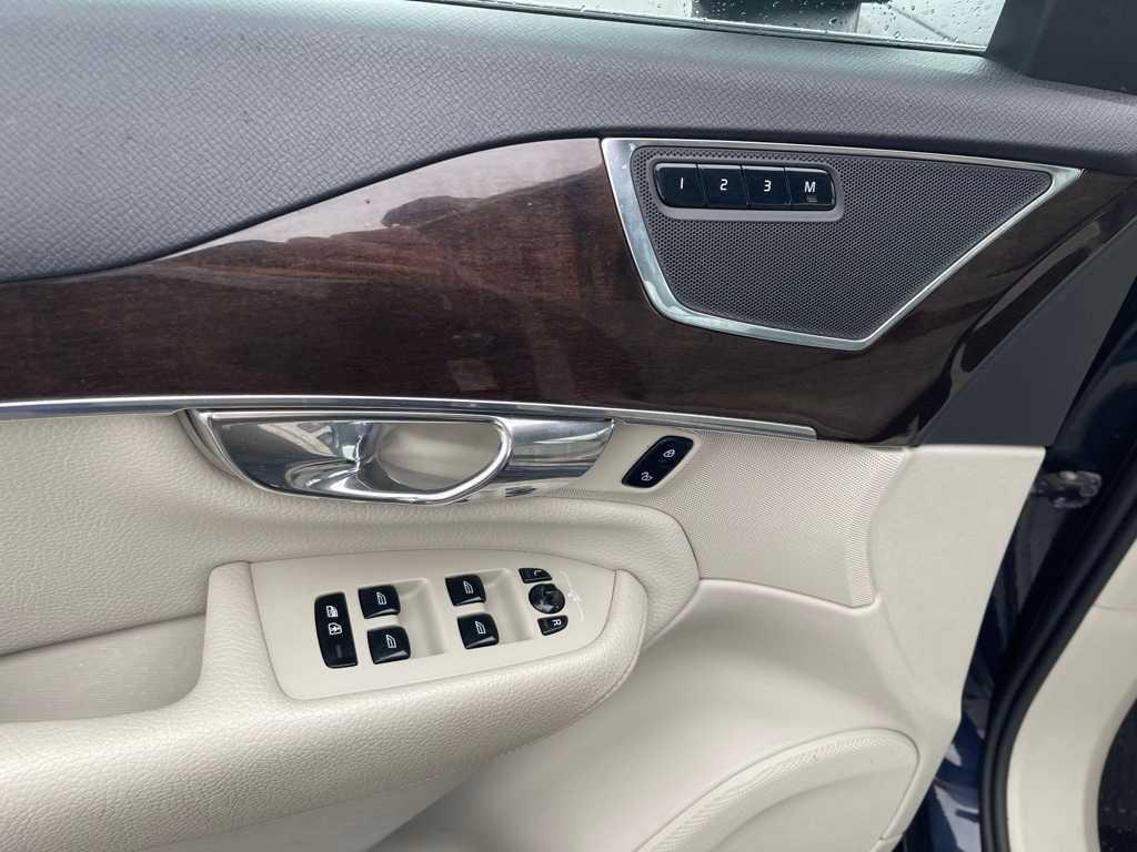 used 2016 Volvo XC90 car, priced at $10,477