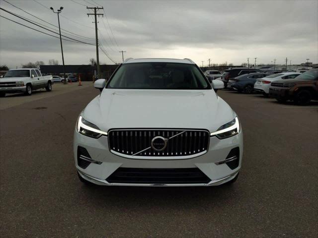 used 2022 Volvo XC60 car, priced at $41,500