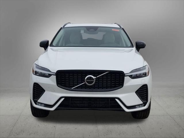 new 2025 Volvo XC60 car, priced at $51,450