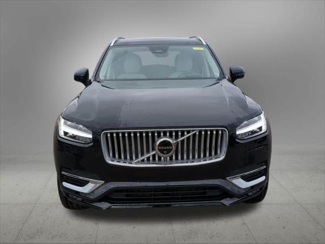 new 2025 Volvo XC90 car, priced at $69,931