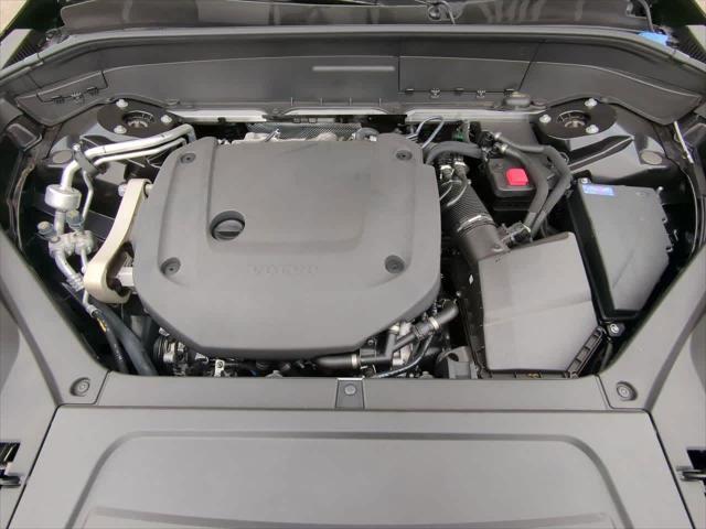 new 2025 Volvo XC90 car, priced at $69,931