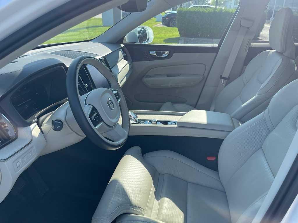 used 2022 Volvo XC60 Recharge Plug-In Hybrid car, priced at $38,486