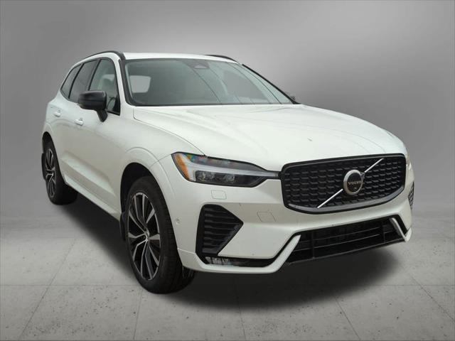 new 2025 Volvo XC60 car, priced at $54,440