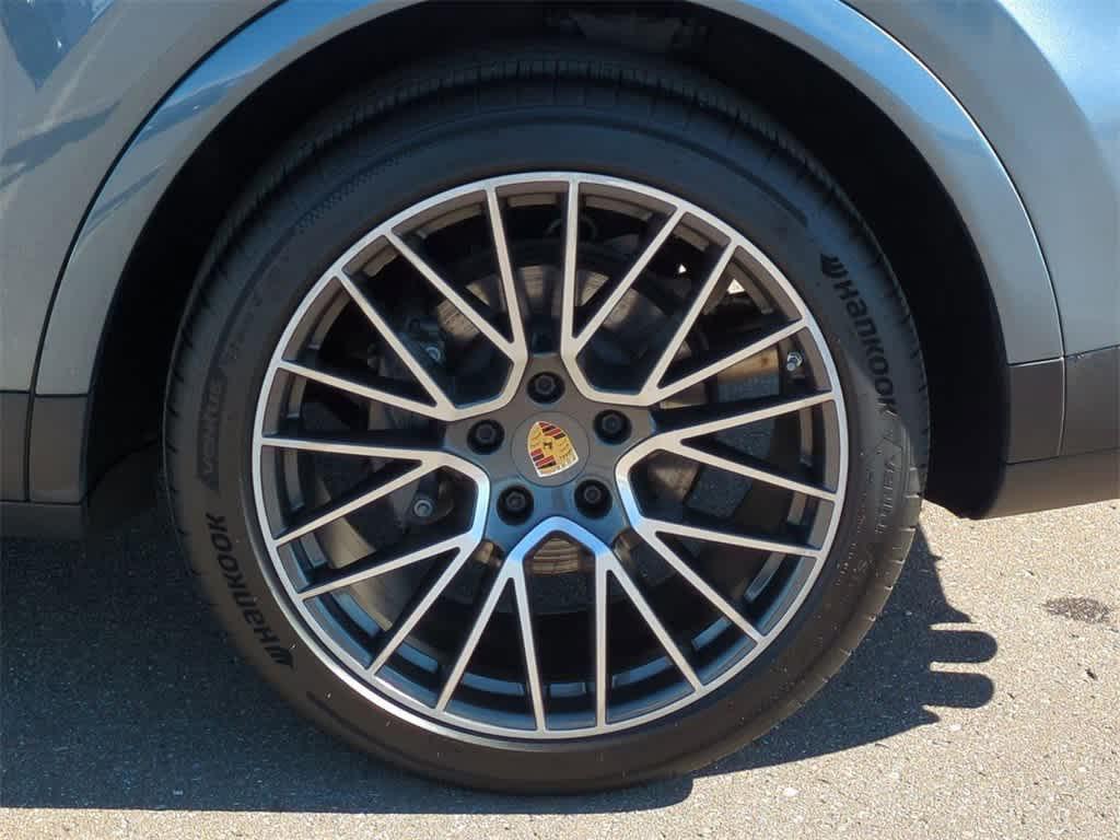 used 2019 Porsche Cayenne car, priced at $34,977