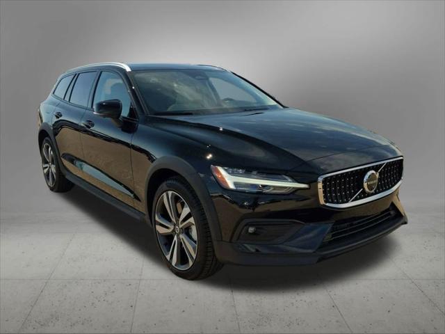 new 2025 Volvo V60 Cross Country car, priced at $53,542