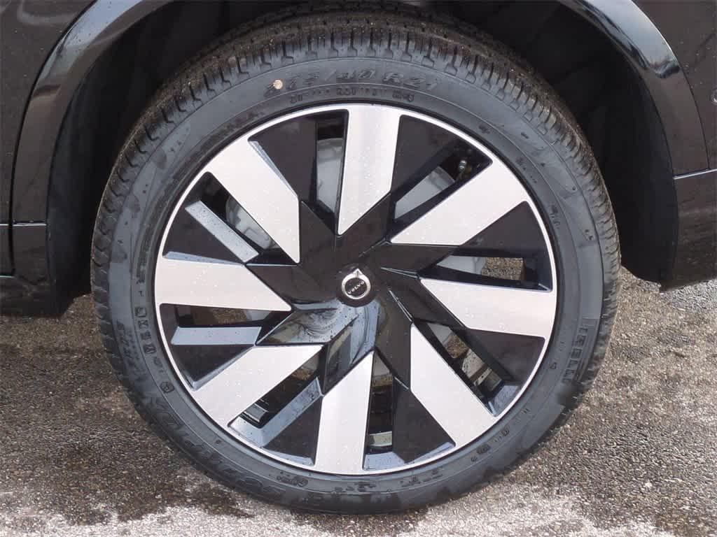 new 2025 Volvo XC90 Plug-In Hybrid car, priced at $74,800