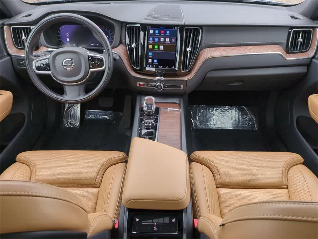 used 2022 Volvo XC60 car, priced at $32,277