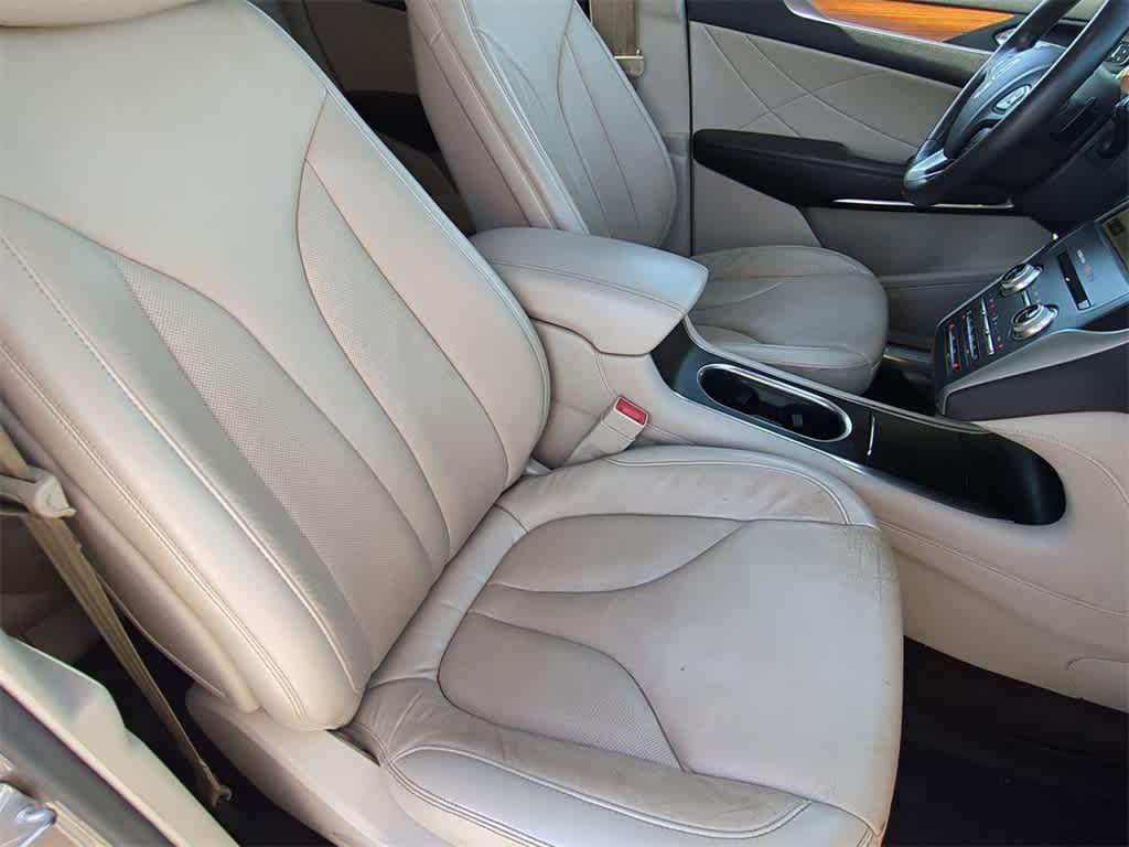 used 2019 Lincoln MKC car, priced at $16,977