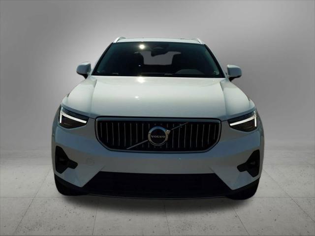 new 2024 Volvo XC40 car, priced at $49,900