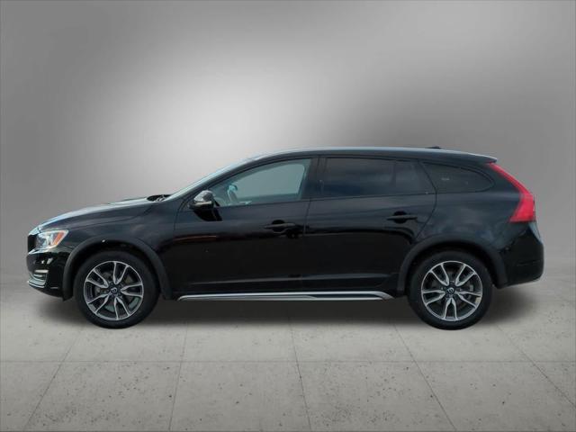 used 2018 Volvo V60 Cross Country car, priced at $19,250