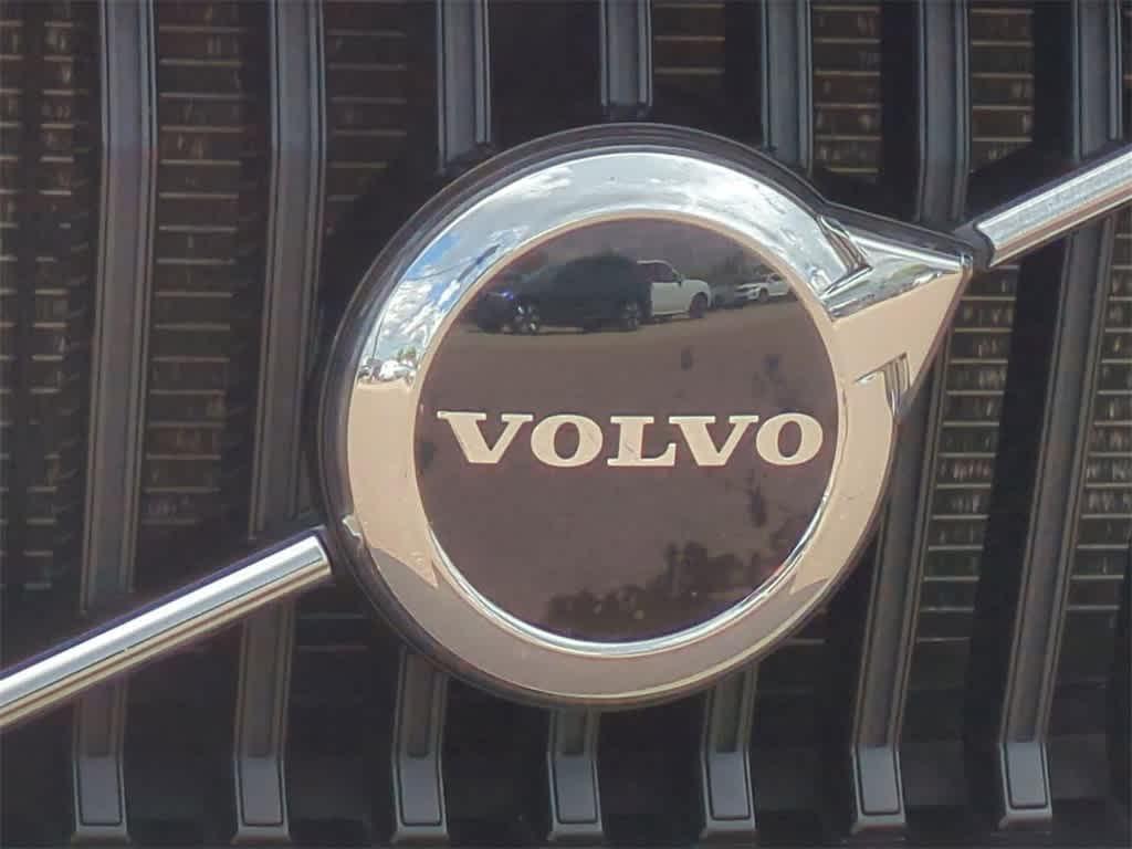 used 2022 Volvo XC60 car, priced at $24,574