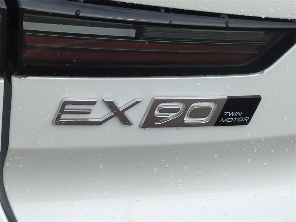 new 2025 Volvo EX90 car, priced at $93,325