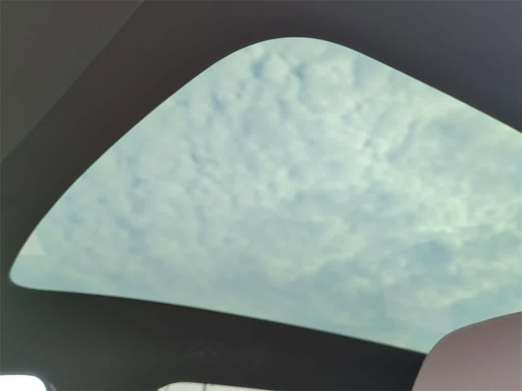 new 2025 Volvo EX90 car, priced at $93,325