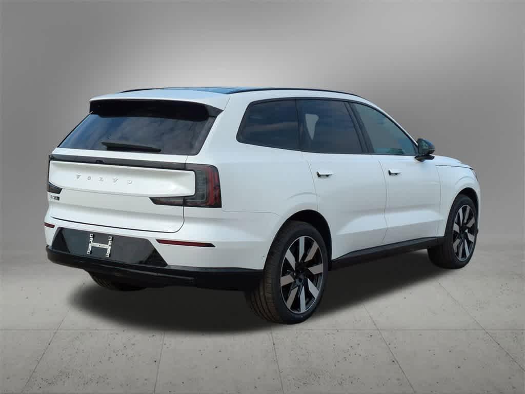 new 2025 Volvo EX90 car, priced at $93,325