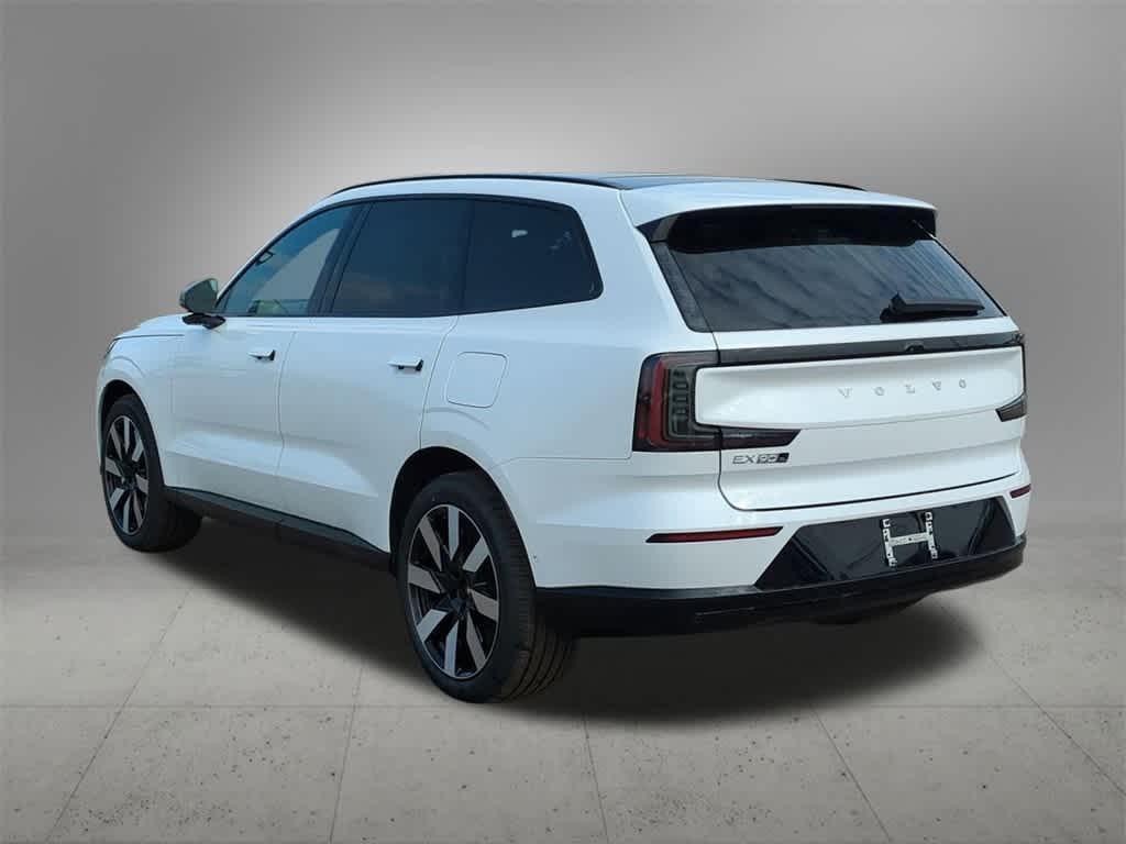 new 2025 Volvo EX90 car, priced at $93,325