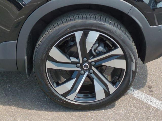 used 2024 Volvo XC40 car, priced at $39,459