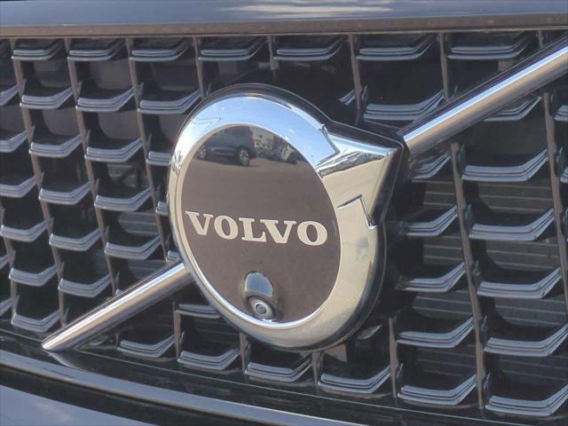 used 2024 Volvo XC40 car, priced at $39,459