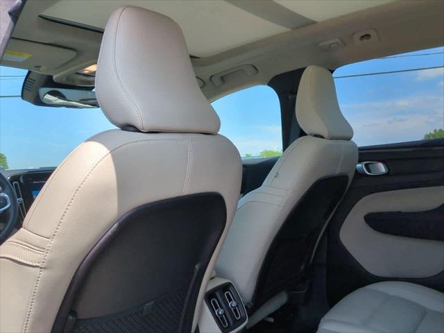 used 2024 Volvo XC40 car, priced at $39,459