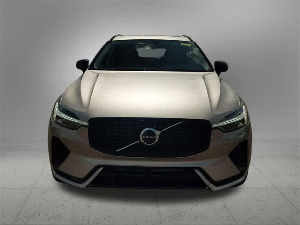 new 2025 Volvo XC60 Plug-In Hybrid car, priced at $69,903