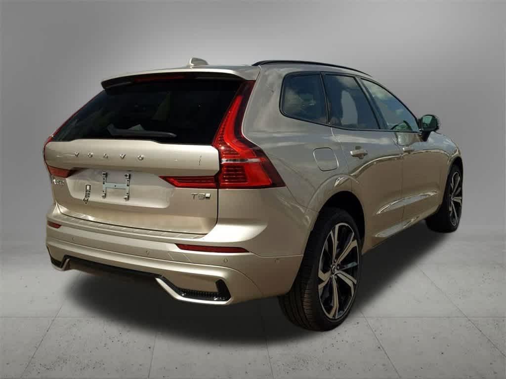 new 2025 Volvo XC60 Plug-In Hybrid car, priced at $69,903
