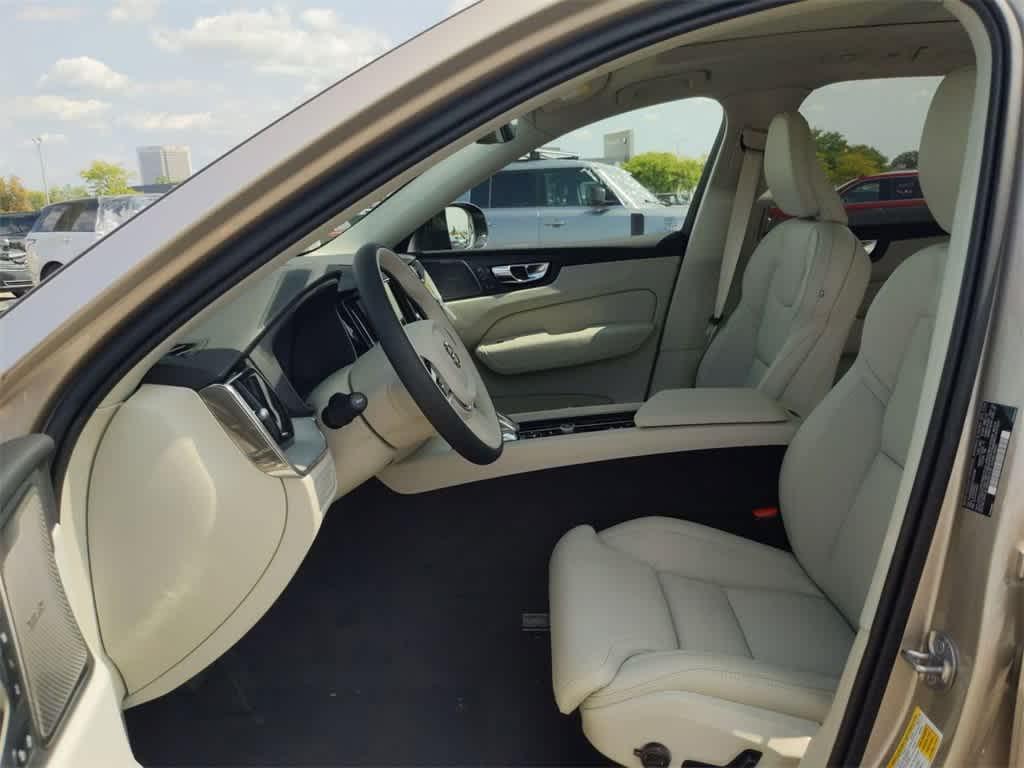 new 2025 Volvo XC60 Plug-In Hybrid car, priced at $69,903