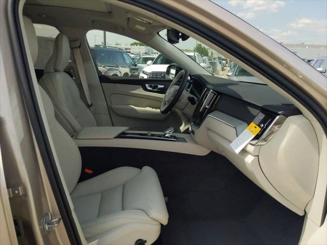 new 2025 Volvo XC60 Plug-In Hybrid car, priced at $69,903
