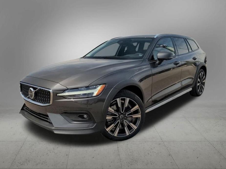 used 2023 Volvo V60 Cross Country car, priced at $45,998