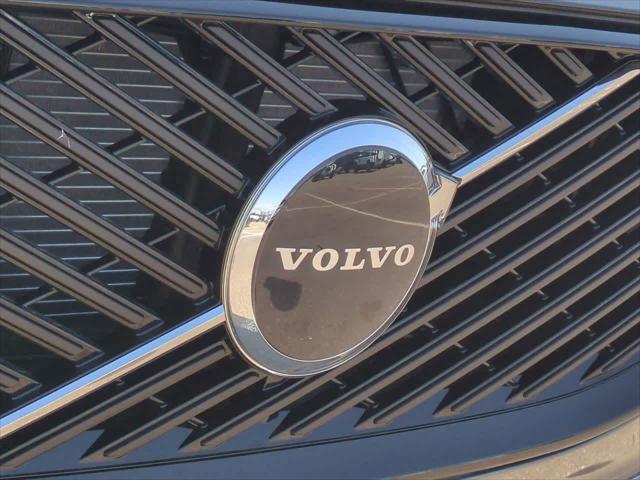 new 2026 Volvo XC60 car, priced at $54,200