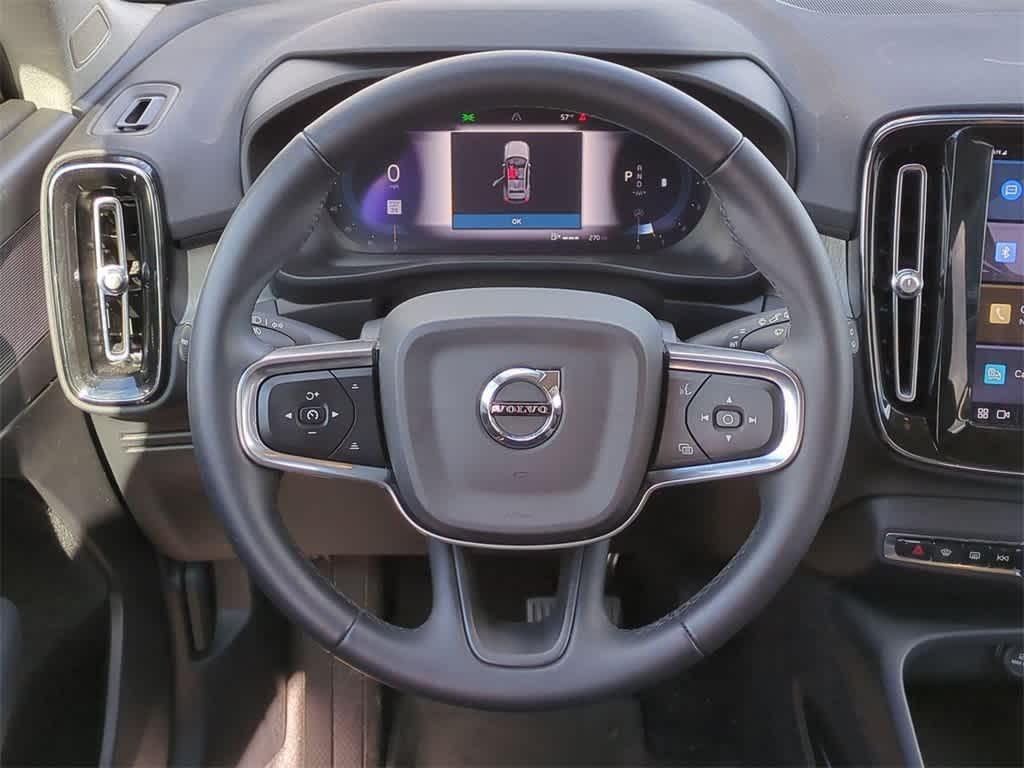 used 2023 Volvo XC40 car