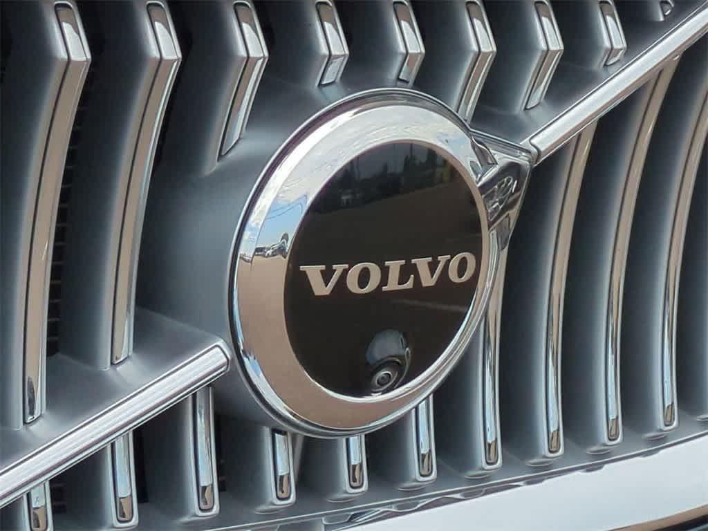 used 2024 Volvo XC90 Recharge Plug-In Hybrid car, priced at $55,676
