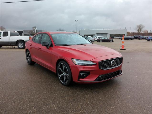 new 2024 Volvo S60 car, priced at $45,700