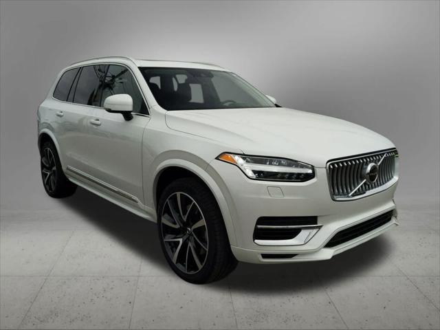 used 2022 Volvo XC90 Recharge Plug-In Hybrid car, priced at $44,258