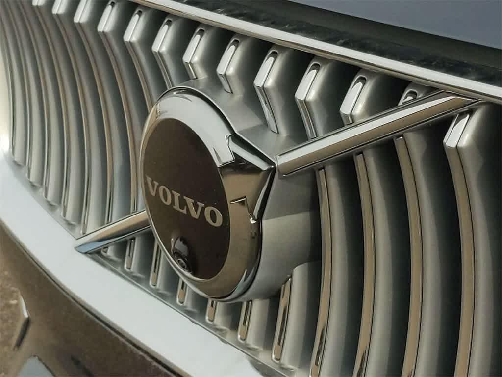 new 2025 Volvo XC90 Plug-In Hybrid car, priced at $71,912