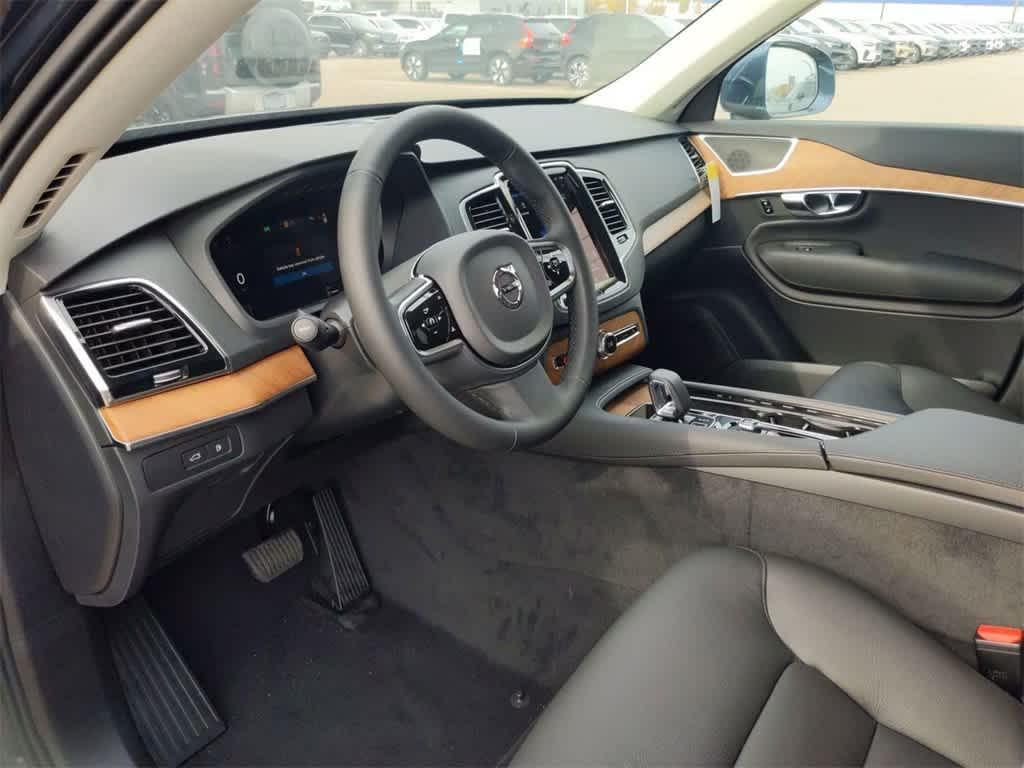 new 2025 Volvo XC90 Plug-In Hybrid car, priced at $71,912