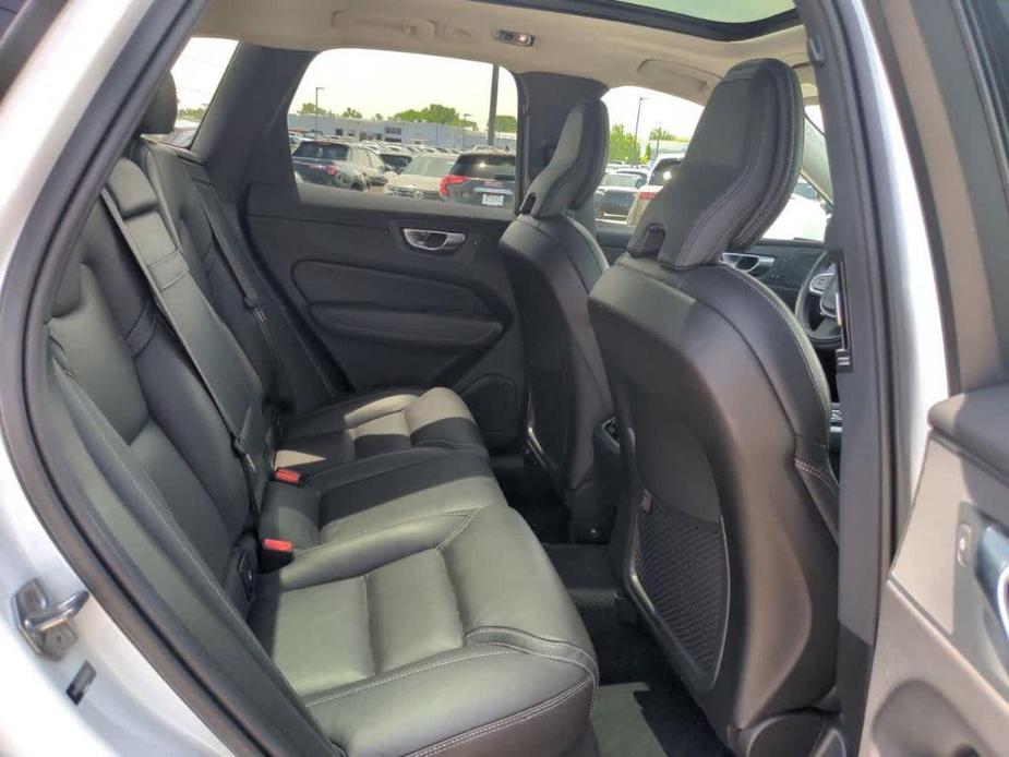 used 2021 Volvo XC60 car, priced at $32,987