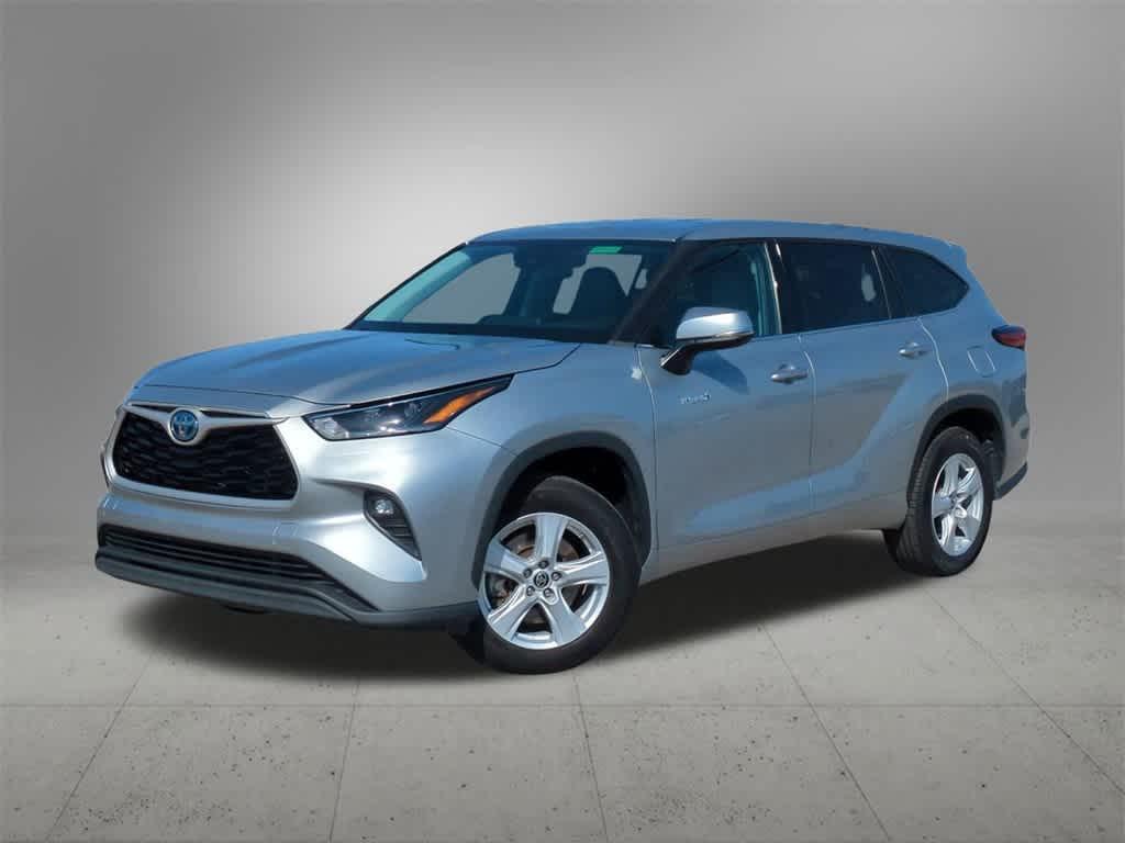 used 2021 Toyota Highlander Hybrid car, priced at $27,777