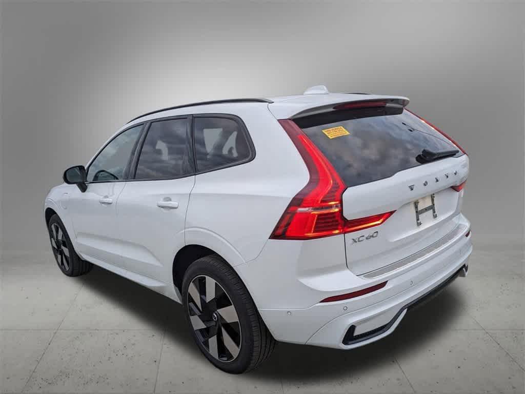 used 2024 Volvo XC60 Recharge Plug-In Hybrid car, priced at $41,077