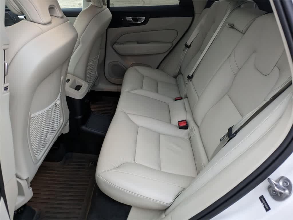 used 2024 Volvo XC60 Recharge Plug-In Hybrid car, priced at $41,077