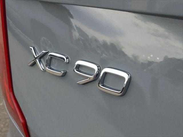 new 2025 Volvo XC90 car, priced at $62,909