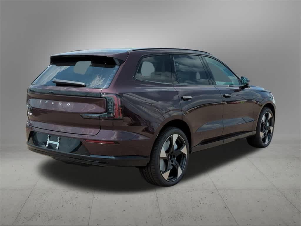 new 2025 Volvo EX90 car, priced at $88,240