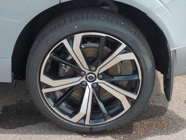 new 2025 Volvo XC60 Plug-In Hybrid car, priced at $69,444