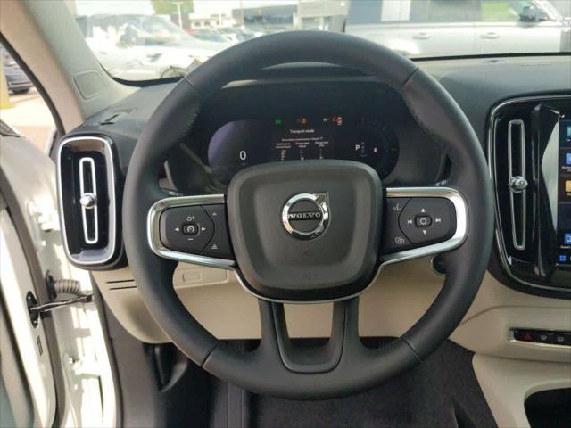 new 2025 Volvo XC40 car, priced at $50,900