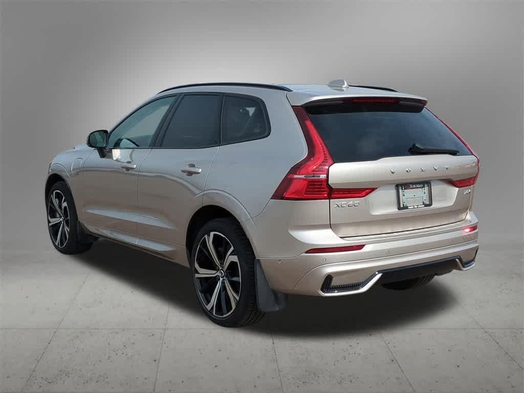 new 2025 Volvo XC60 Plug-In Hybrid car, priced at $69,329
