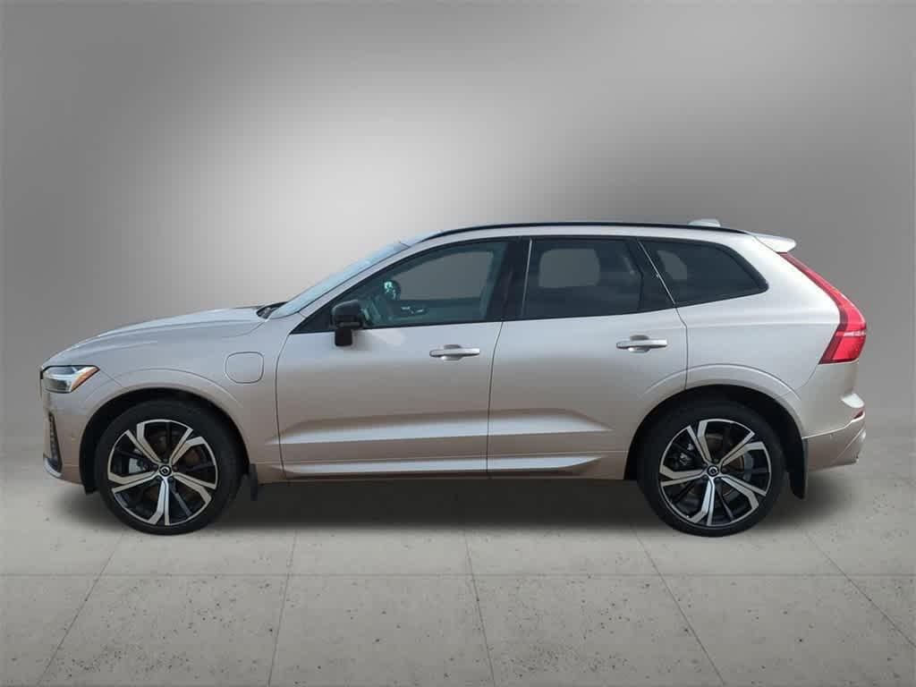 new 2025 Volvo XC60 Plug-In Hybrid car, priced at $69,329