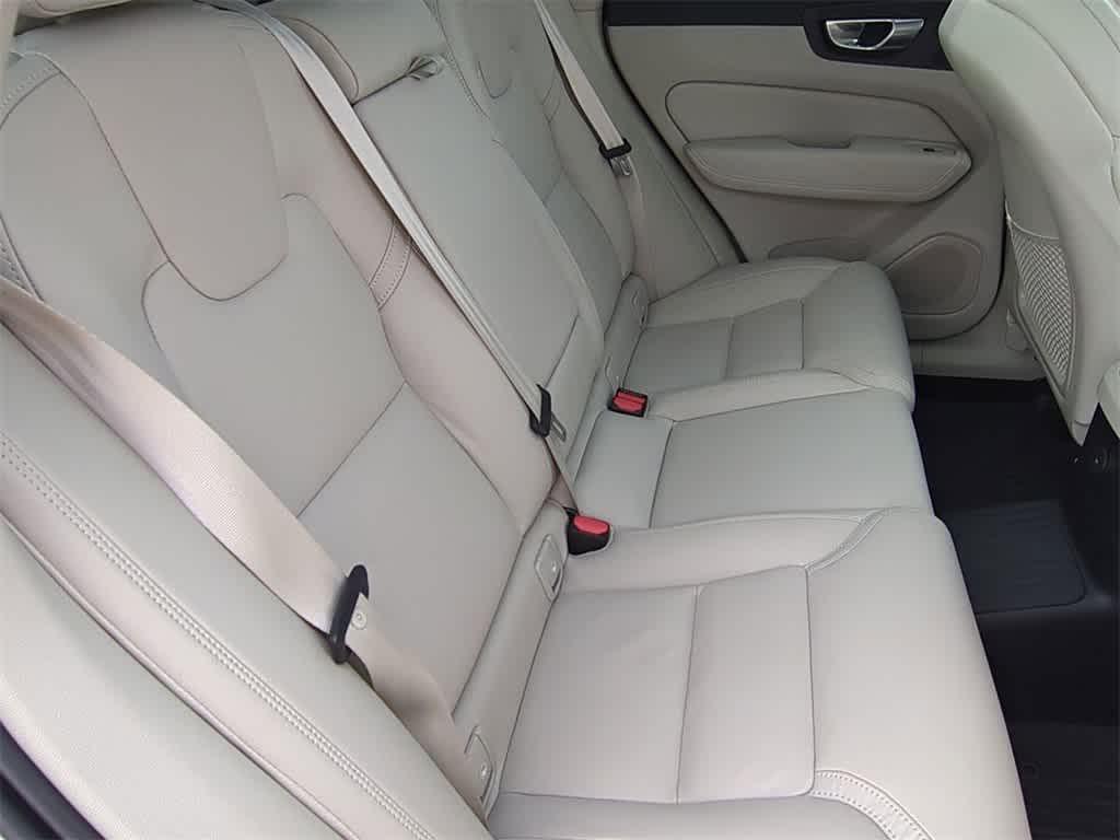new 2025 Volvo XC60 Plug-In Hybrid car, priced at $69,329
