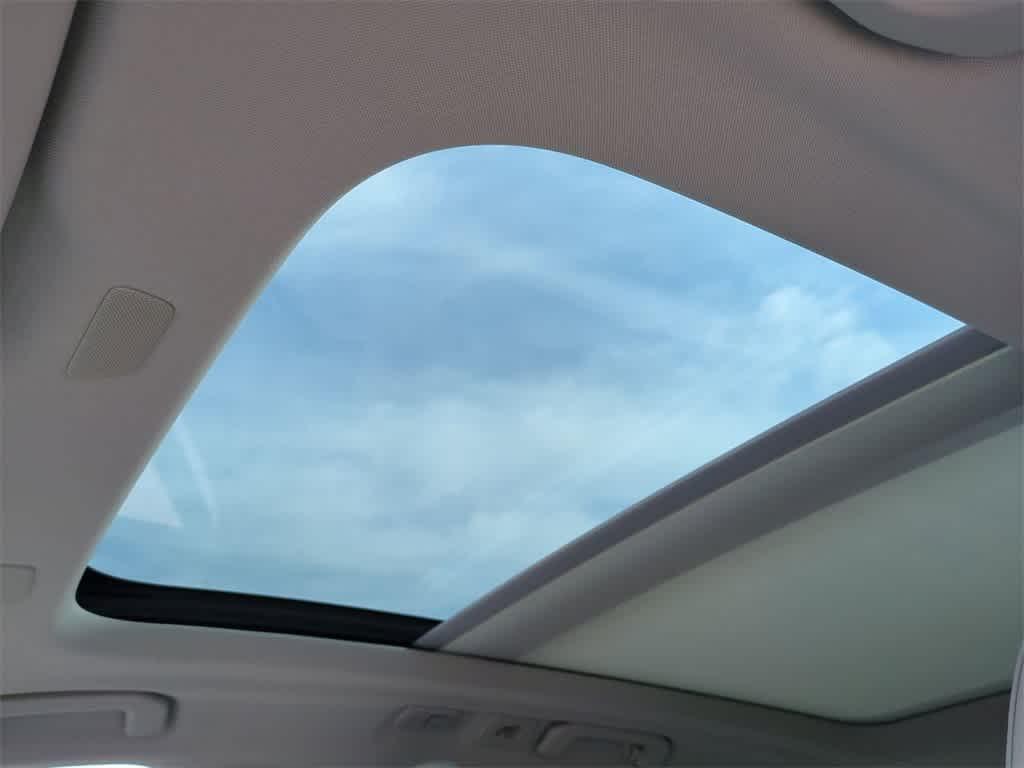 new 2025 Volvo XC60 Plug-In Hybrid car, priced at $69,329