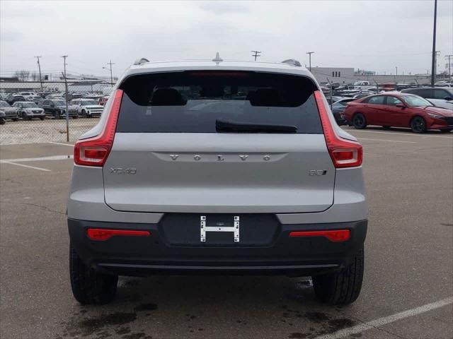new 2025 Volvo XC40 car, priced at $52,235
