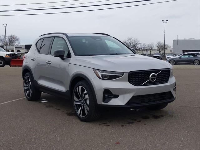 new 2025 Volvo XC40 car, priced at $52,235