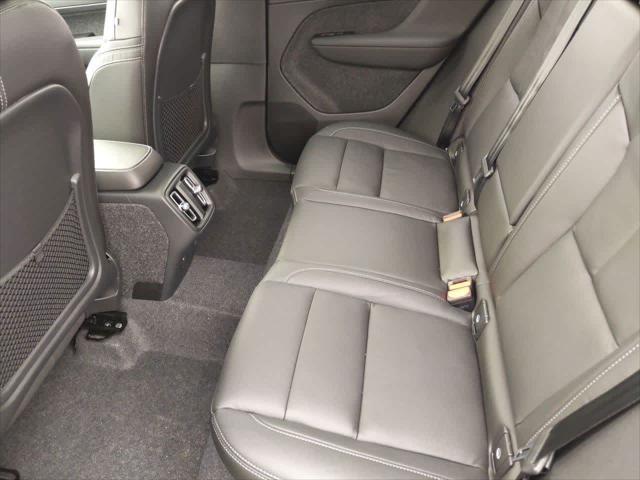 new 2025 Volvo XC40 car, priced at $52,235